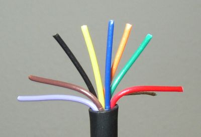 photo of wires,
10kB